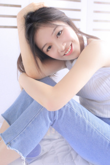 男生和女生互怼高清视频